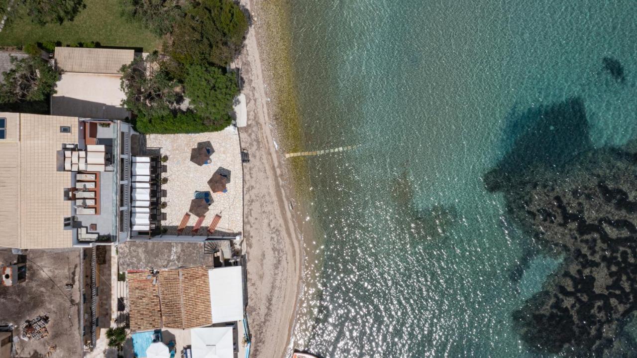 Galini Beach Studios And Penthouse Mesongí Екстериор снимка