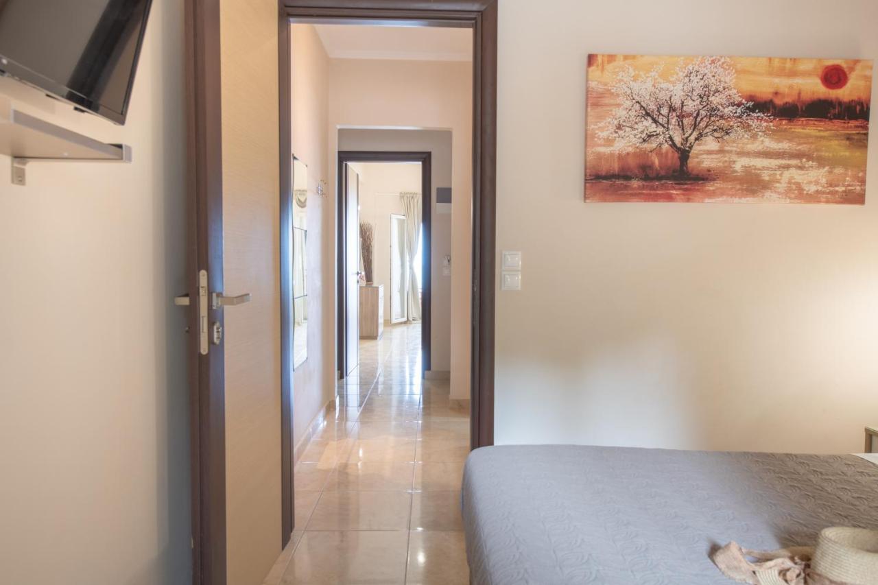Galini Beach Studios And Penthouse Mesongí Екстериор снимка