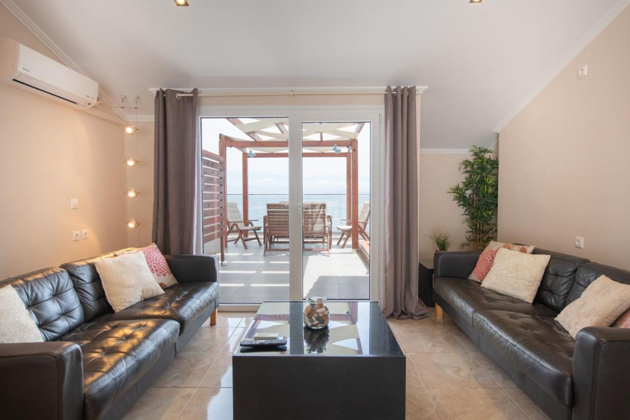 Galini Beach Studios And Penthouse Mesongí Екстериор снимка