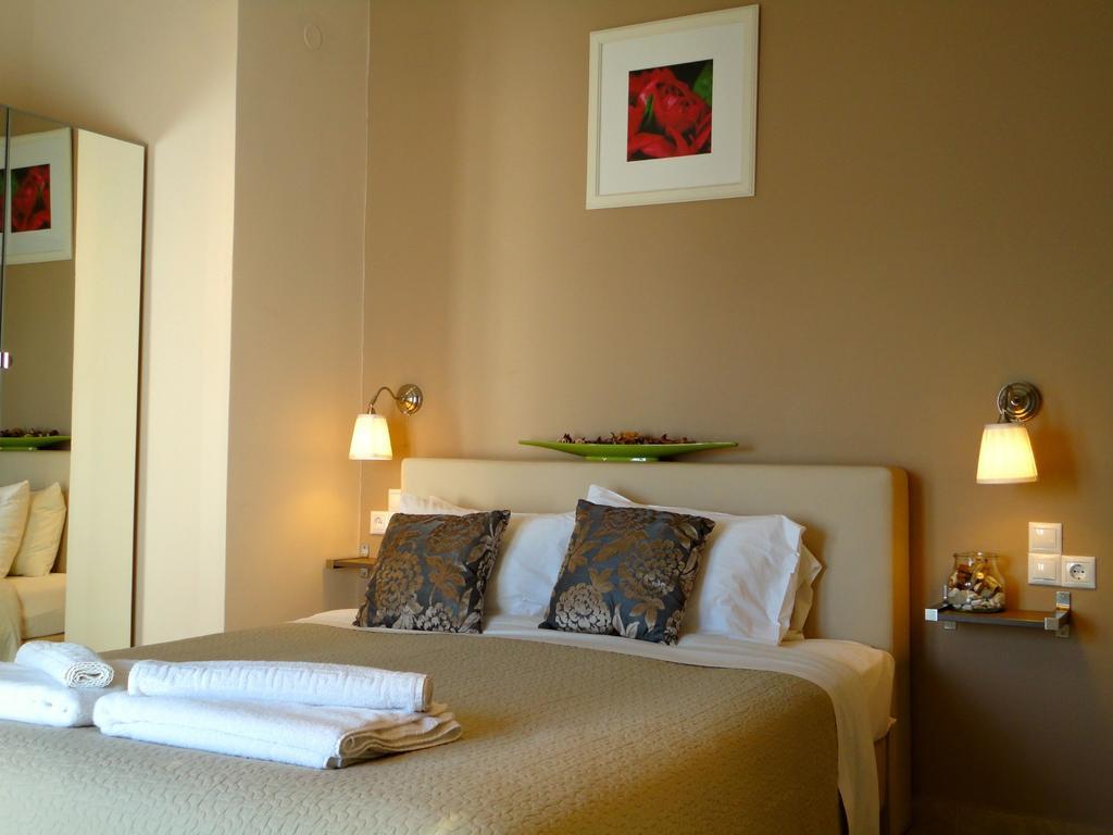 Galini Beach Studios And Penthouse Mesongí Екстериор снимка